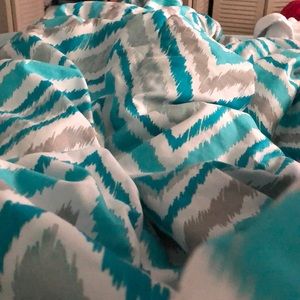 Meet your Posher, Marisa